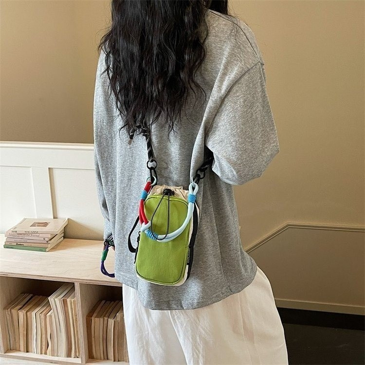 ウォーターカップバッグ 2026 新トレンド クールな斜め掛 - Women'S Bag Online のレビューと価格
