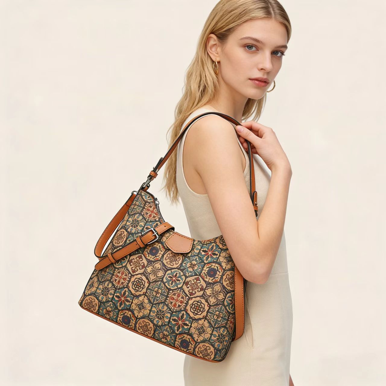 レトロ多元素プリントエスニックスタイルコルクハンドバッグシン - Women'S Kipling Bags のレビューと価格