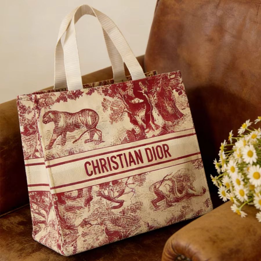 クリスチャン・ディオール ディオールのバッグ レッドアニマル - Women Bags Tote Dior のレビューと価格